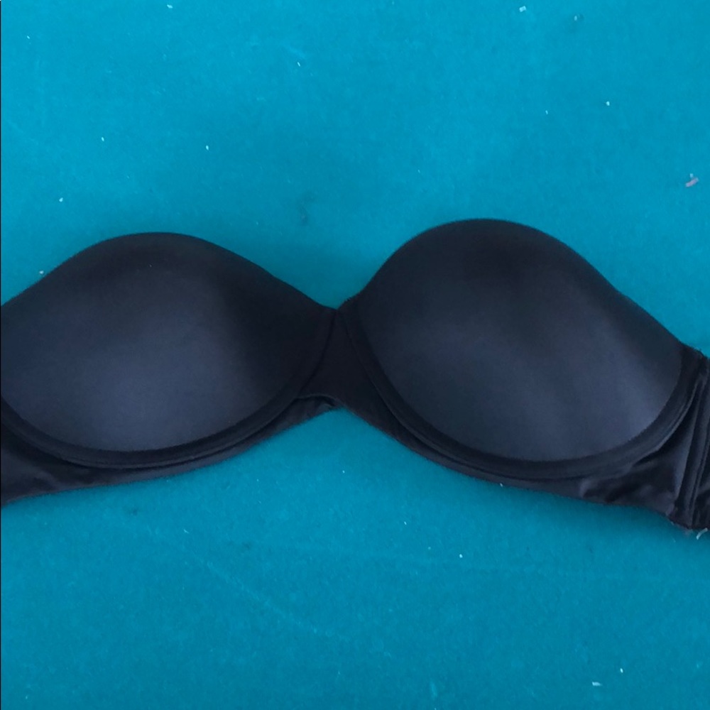 New without tags no underwire strapless bra